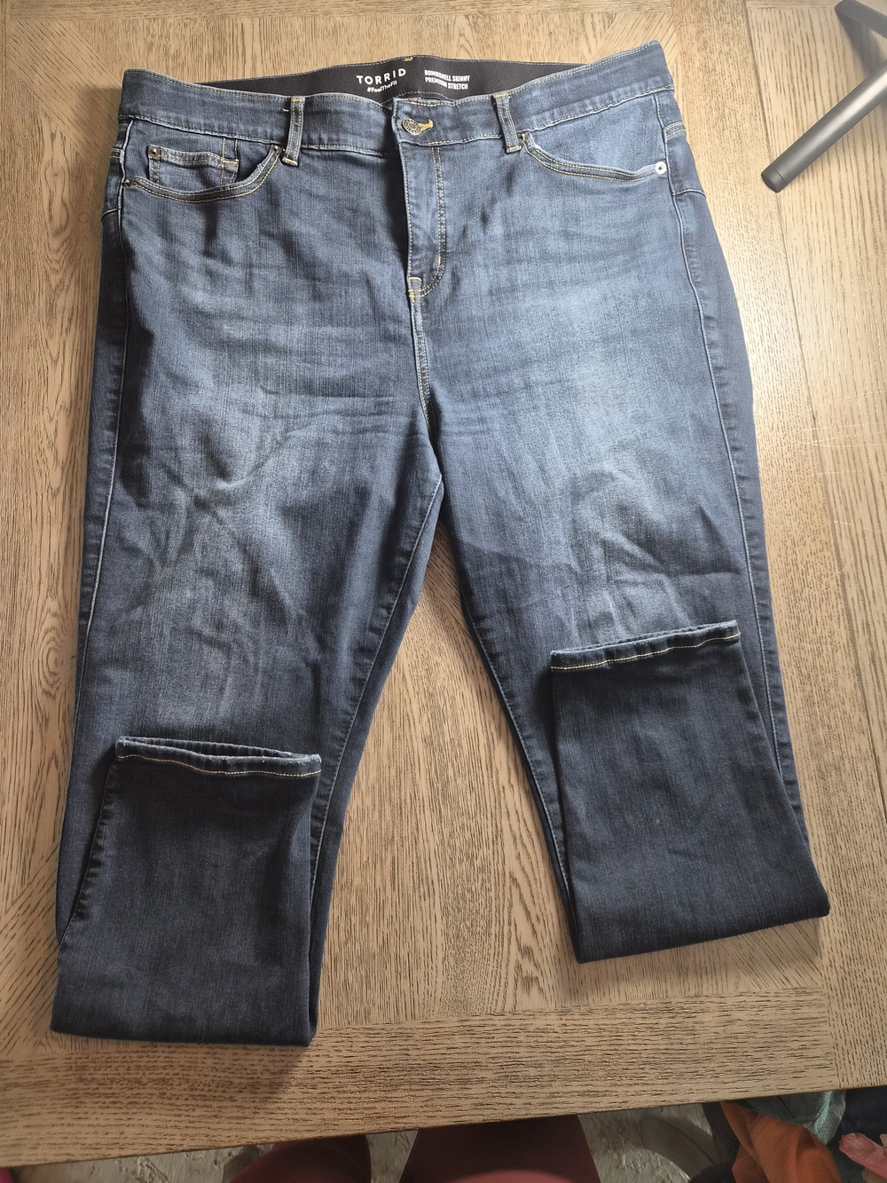 torrid Dark Blue Skinny Jeans with Knee Slits